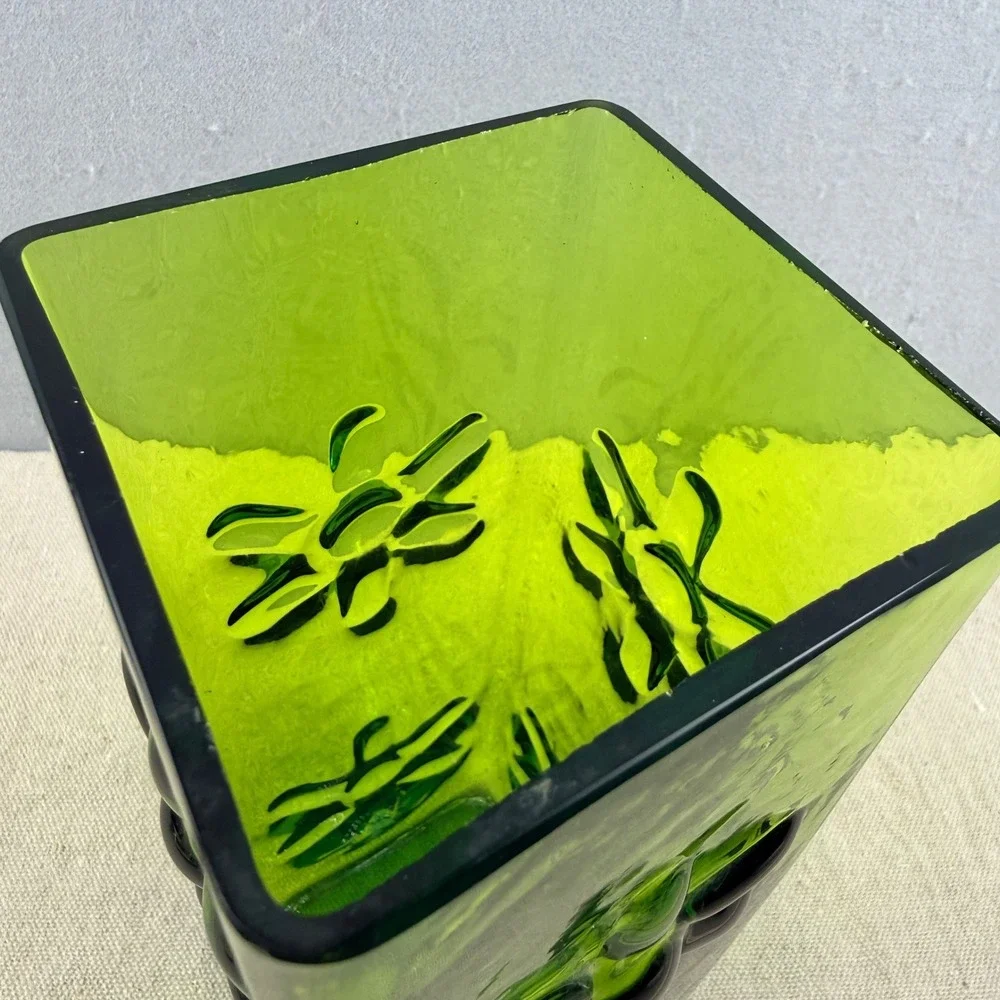Blenko 6115M Olive‎ Green Asterisk Daisy Block Vase Wayne Husted 10.5